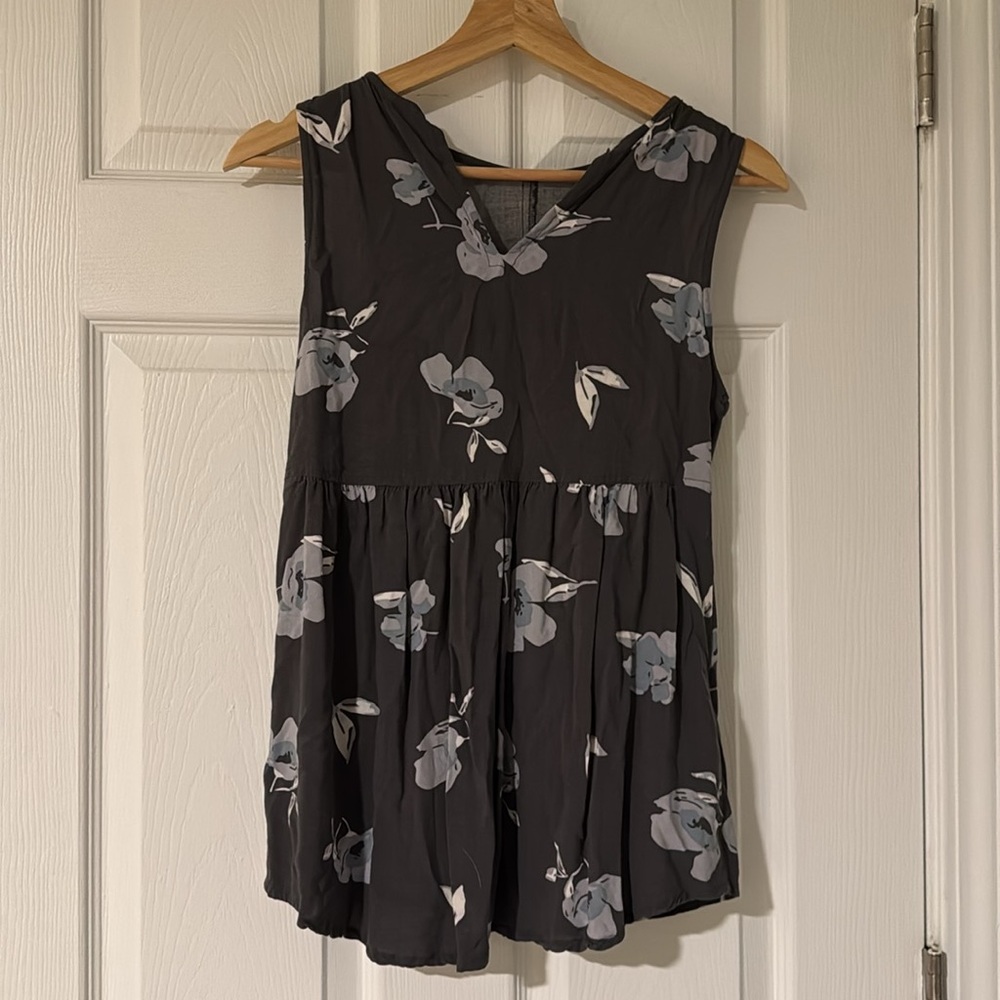 Floral Sleeveless Top